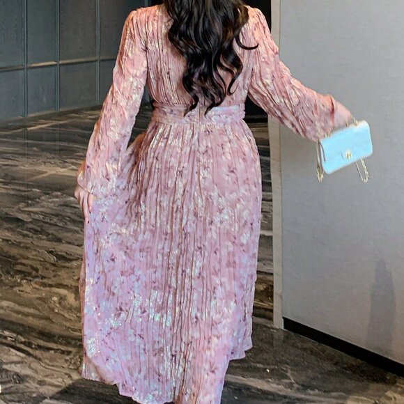 Pink Elegant Women's Plus Plus Size Floral Pattern V-Neck Lantern Sleeve Dress - Picture 2 of 8